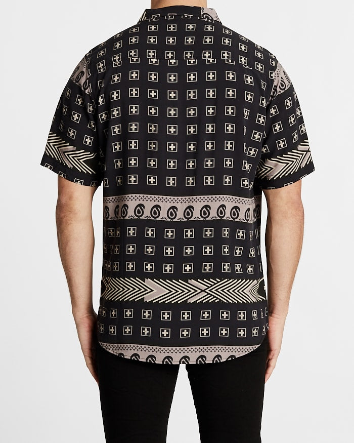 Kiss Chacey MENS SOUTHPORT RELAXED FIT SHORT SLEEVE SHIRT - BLACK PRINT, MENS SHIRTS, KISS CHACEY, Elwood 101