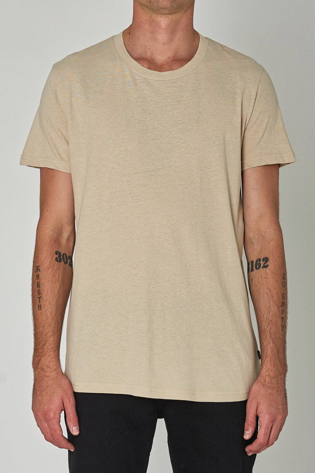 ROLLAS Mens Old Mate Tee - Oat, MENS TEE SHIRTS, ROLLAS, Elwood 101