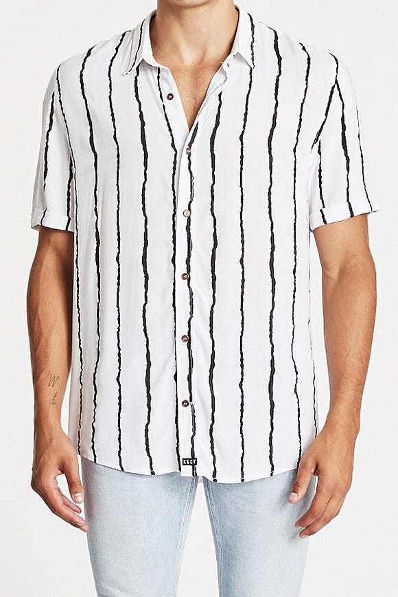 Kiss Chacey MENS UMBRA RELAXED SHORT SLEEVE SHIRT - WHITE / BLACK PRINT, MENS SHIRTS, KISS CHACEY, Elwood 101