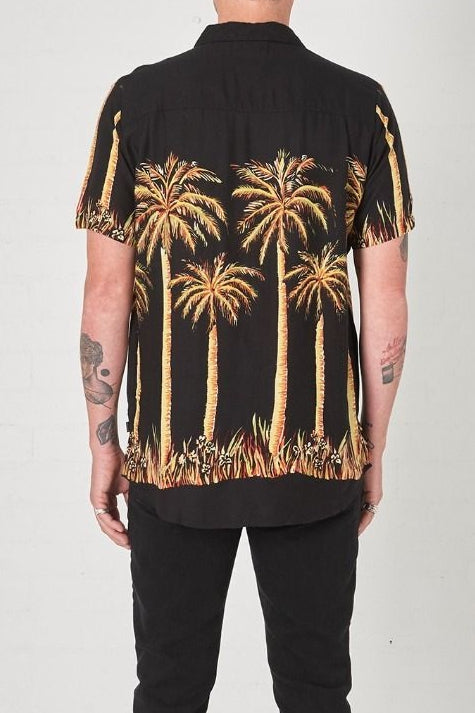 Rollas MENS BON BIG KAHUNA SHORT SLEEVE SHIRT BLACK, MENS SHIRTS, ROLLAS, Elwood 101