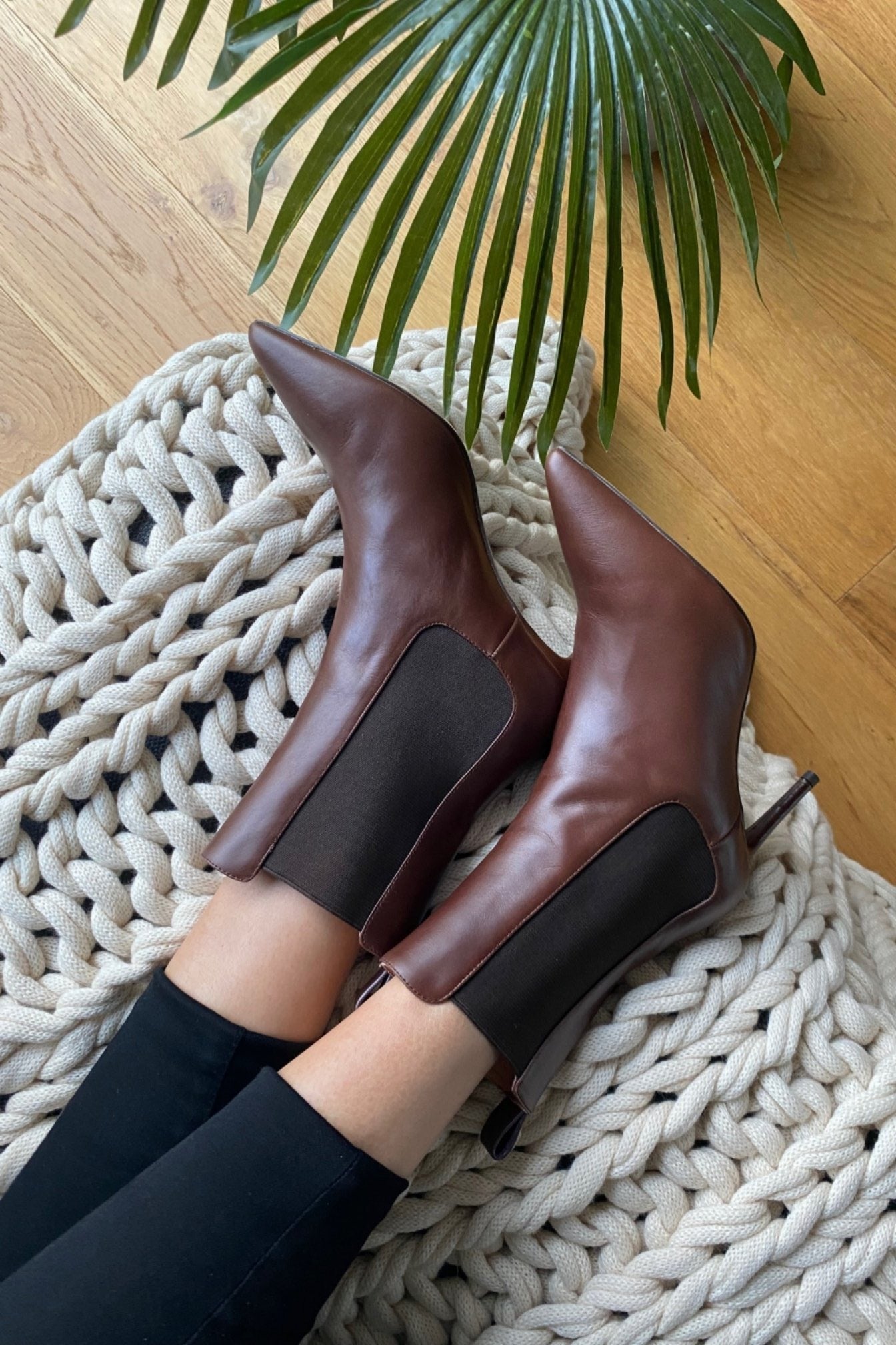 Alias mae west boot hot sale